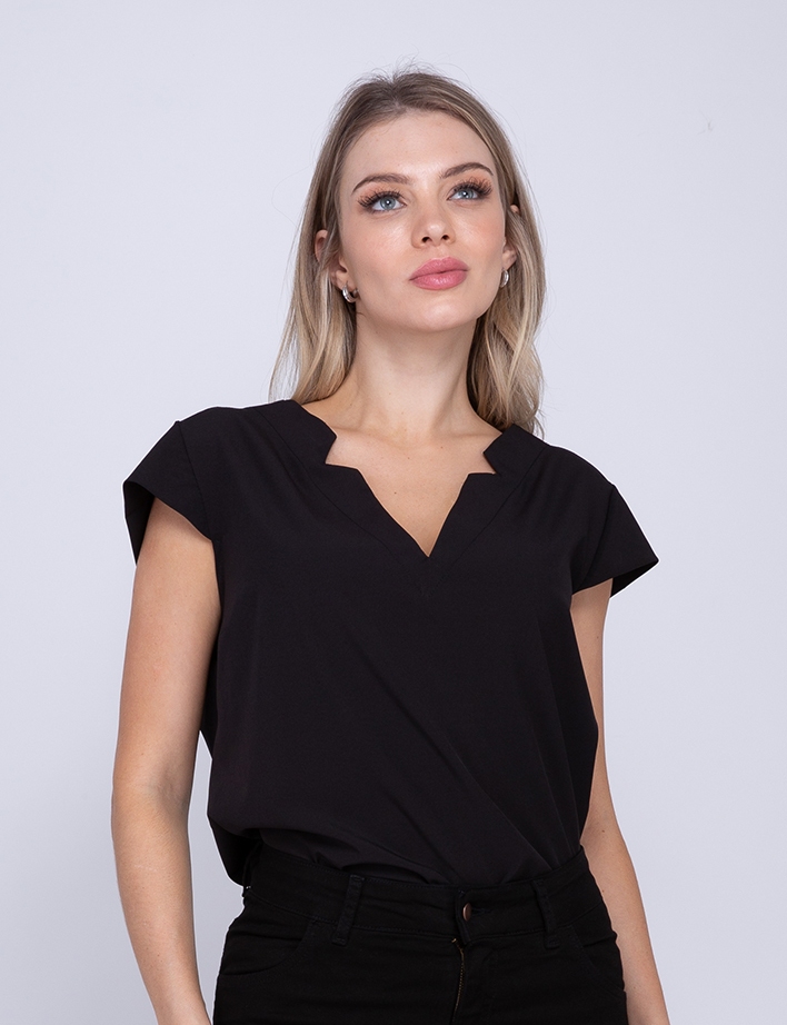 Modelos De Uniformes Para Loja De Roupas - Vários Modelos